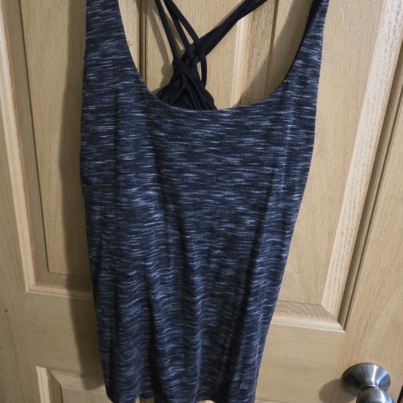 Top - Picture 2 of 2